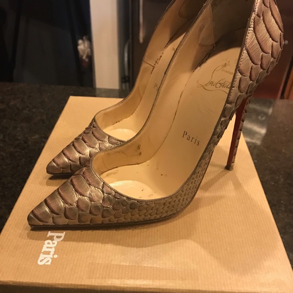 Authentic Christian Louboutin Gold Python - Picture 5 of 5